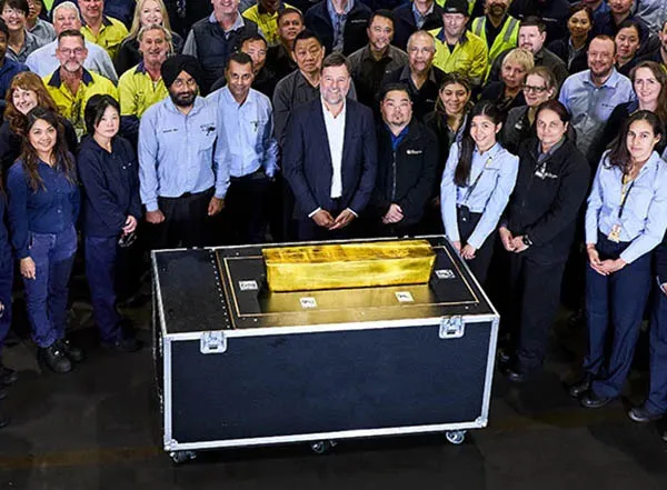 Read article: The Perth Mint Casts Half-a-Ton Gold Bar, Earning Guinness World Record