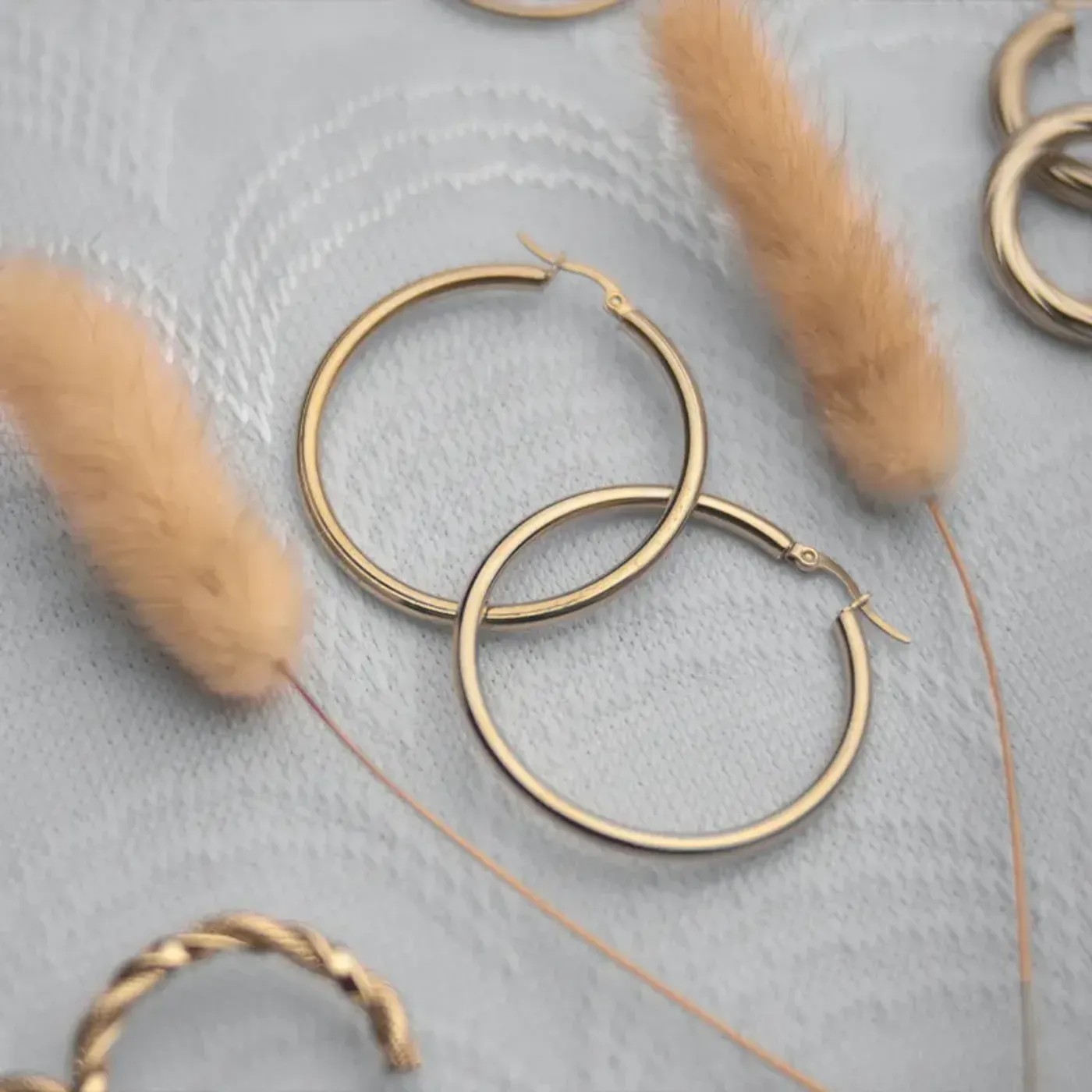 yellow gold simple hoop earrings - Arezzo Jewelers Elmwood Park, IL