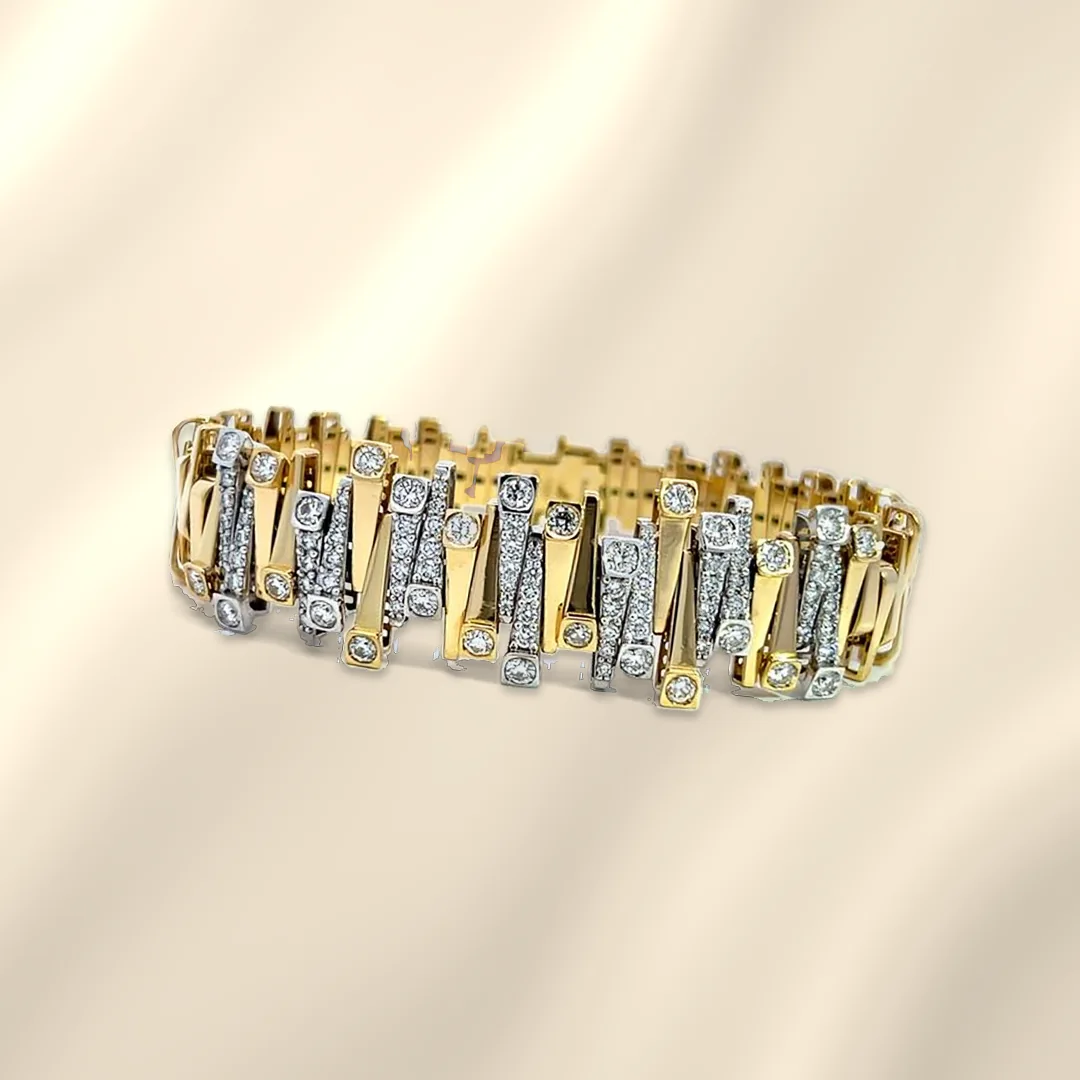 Savoia Italy 18k Gold Arena Bracelet with Diamonds - Arezzo Jewelers Elmwood Park, IL