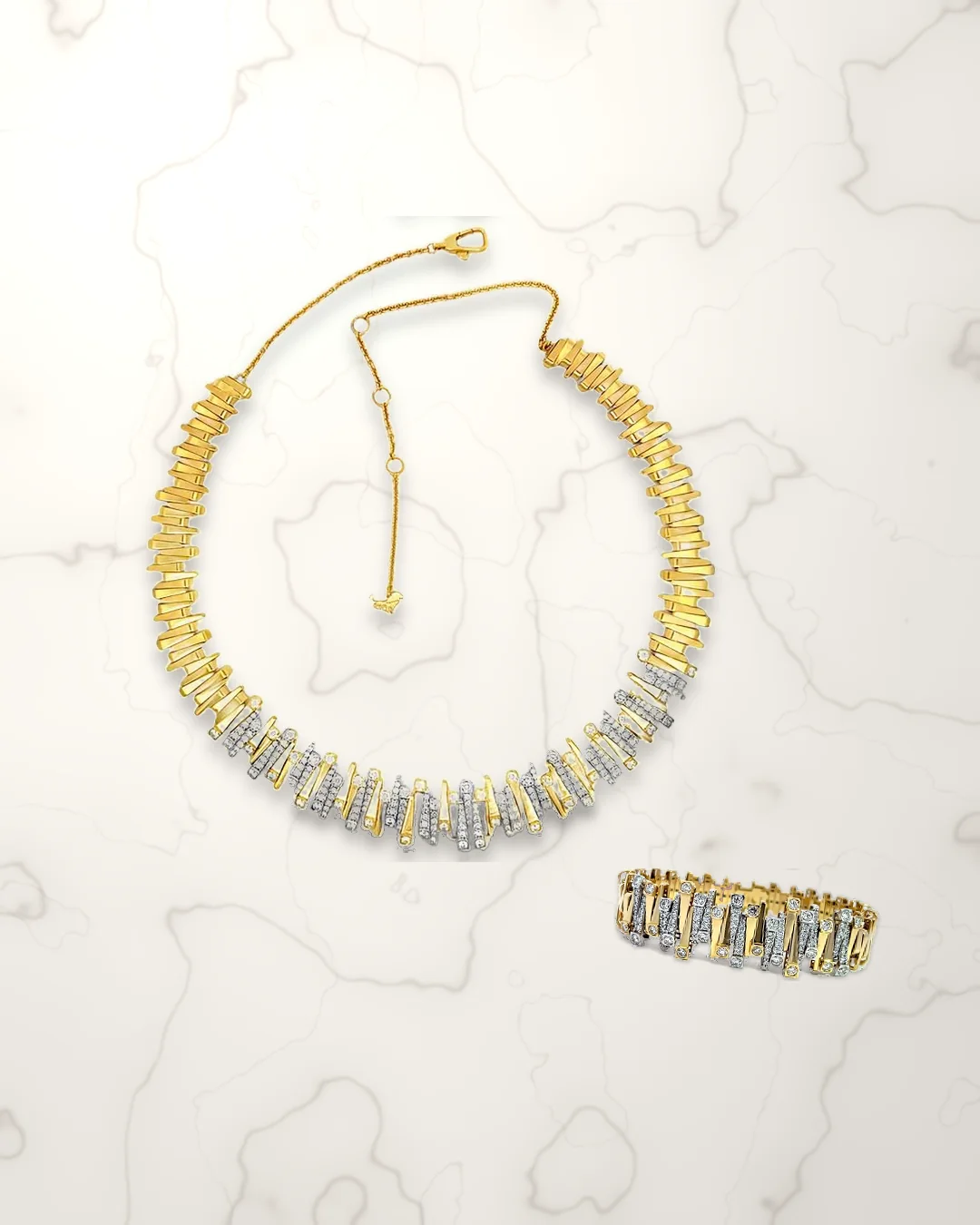The Arena Collection Inspired by the Arena di Verona: curved, architectural lines in 18K gold and diamonds, engineered to move with you. Arezzo Jewelers Elmwood Park, IL