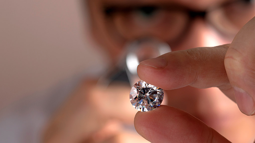 Jewellery Repair Professional