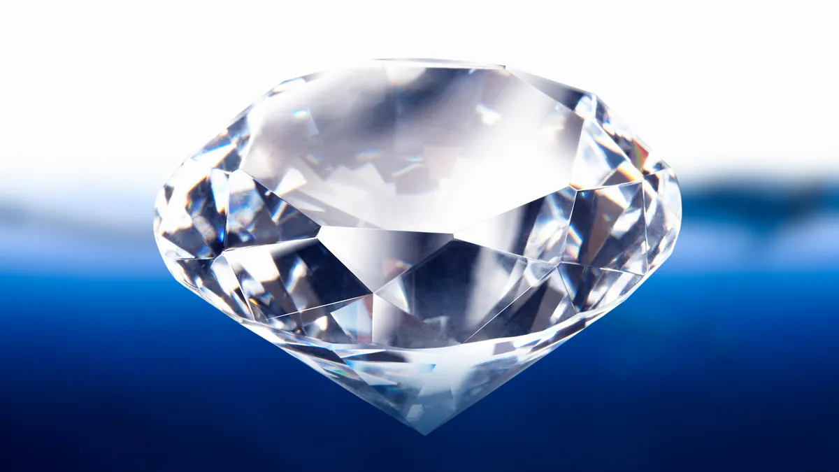 What Does TDW Diamond Mean?