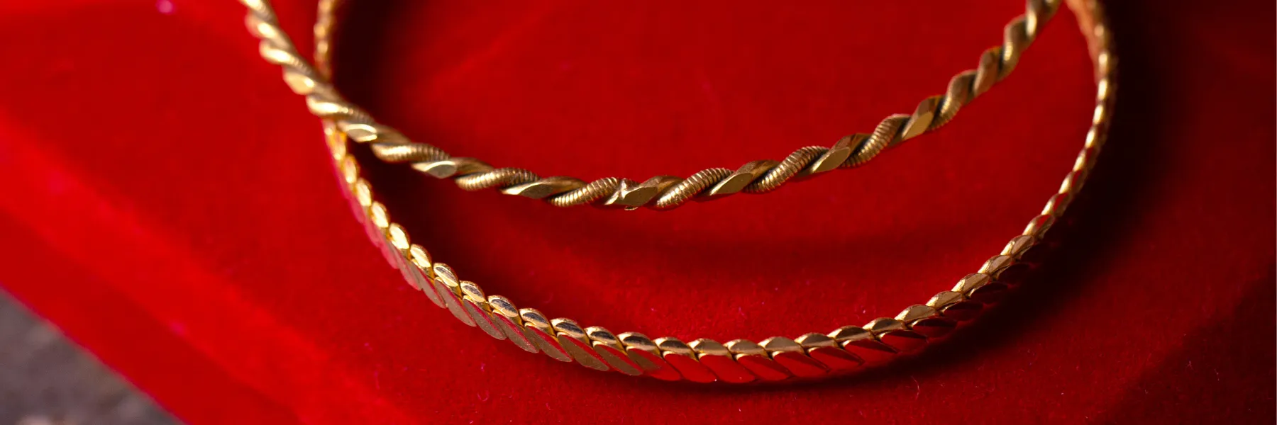 Holiday Gifts Ideas  Barthau Jewellers Stouffville, ON