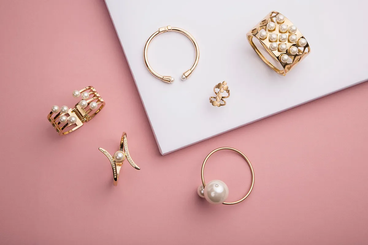 The Timeless Gold Jewelry Trends of 2022
