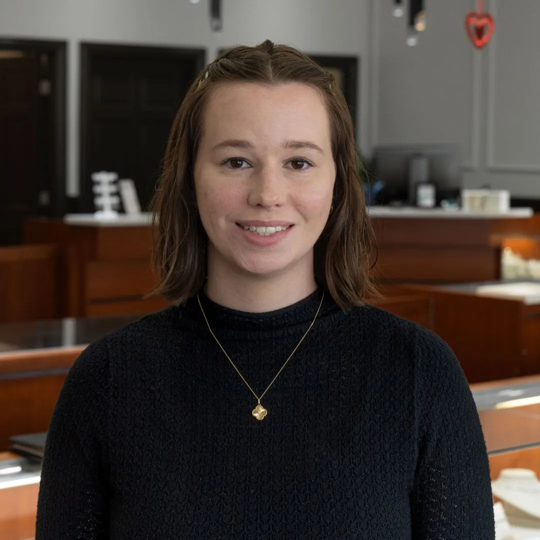  Emily L.Bench Jeweler Bay Area Diamond Company Green Bay, WI