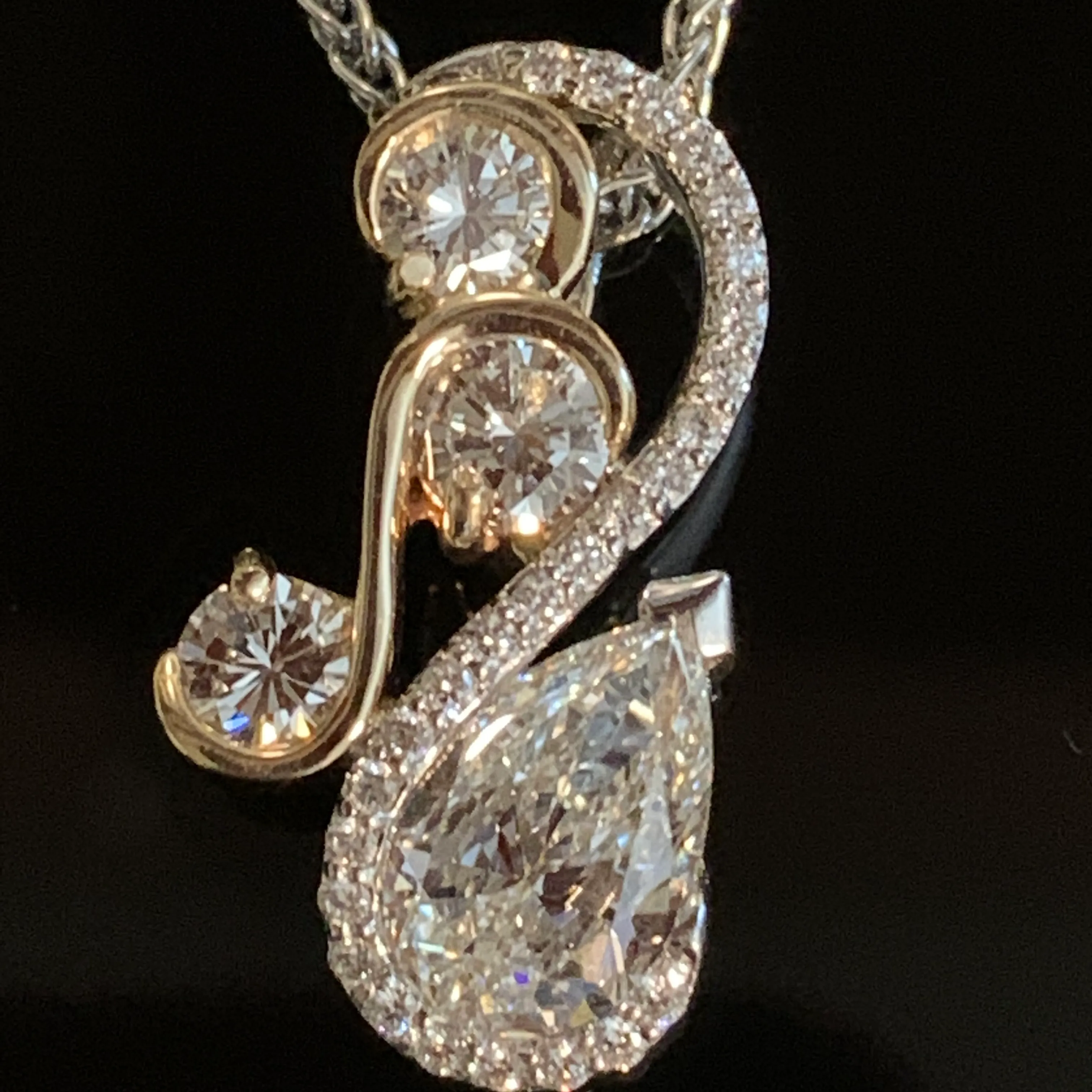 Biondi Diamond Jewelers Aurora, CO