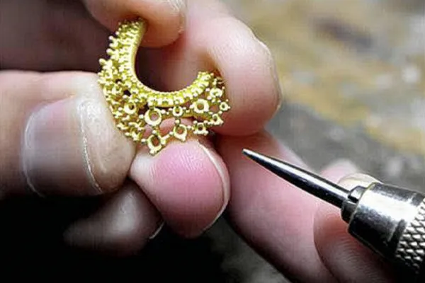 Learn about Jewelry Restoration image