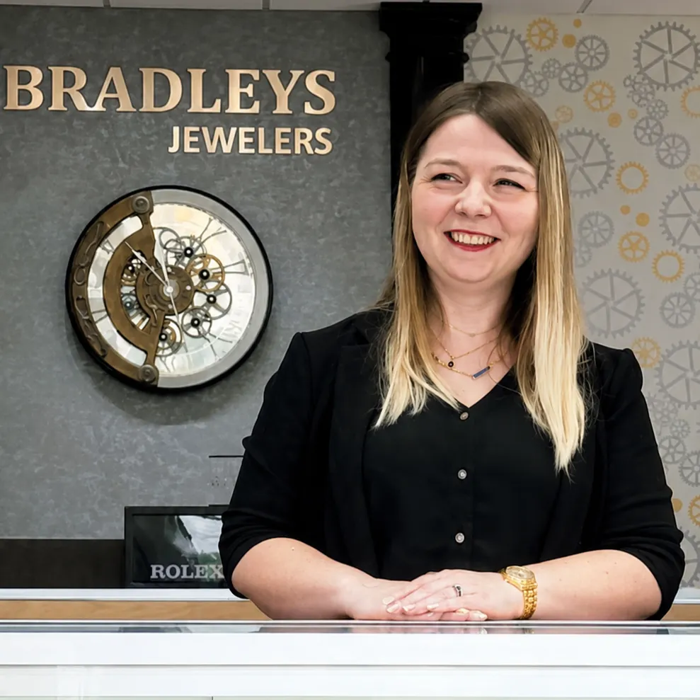 Jade Fowler Sales Consultant & DCA Guild Gemologist Bradleys Jewelers Jacksonville, NC