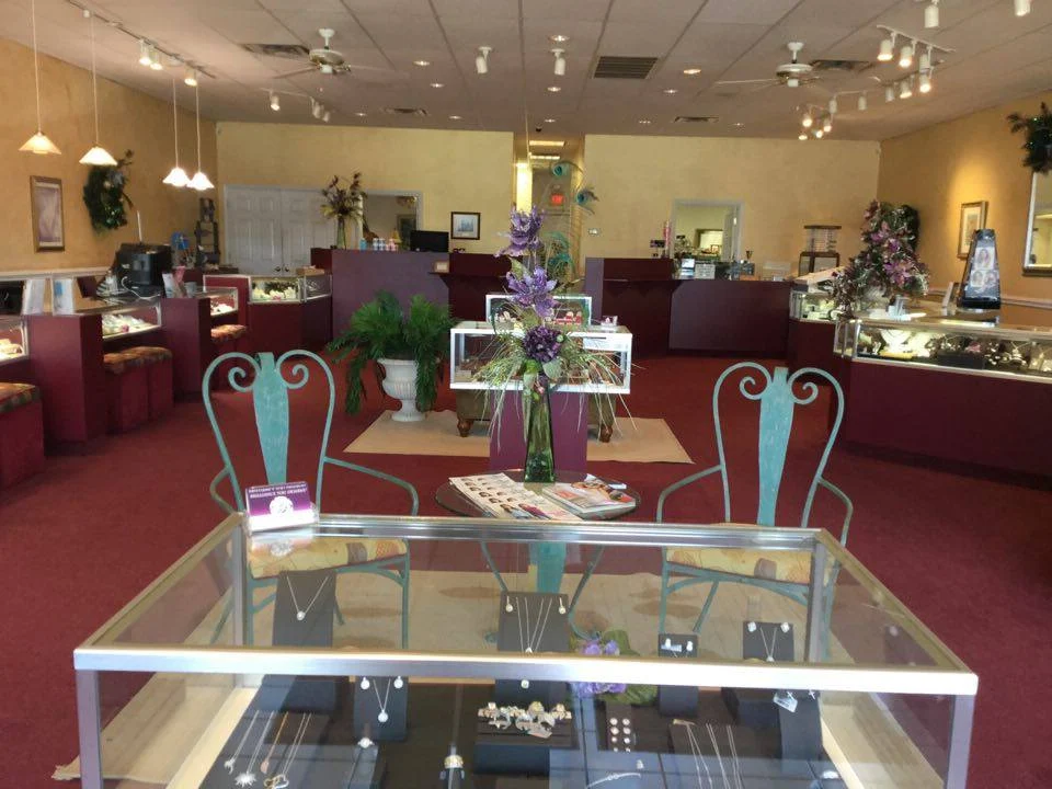Brynn Marr Jewelers showroom in Jacksonville, NC, featuring designer engagement rings and fine jewelry