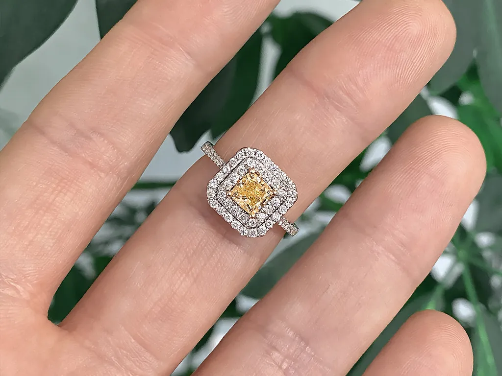 Carroll / Ochs Jewelers Monroe, MI