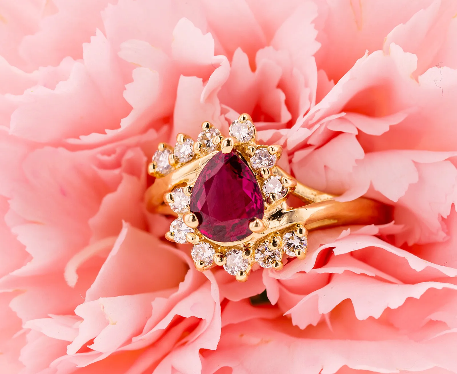 Estate jewelry at Carroll Ochs Jewelers