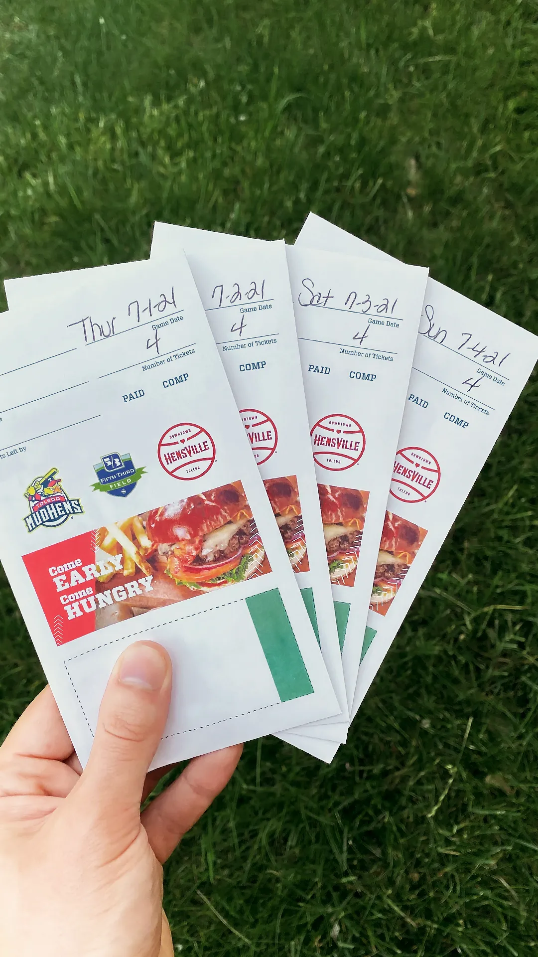 Father's Day Giveaway Take dad and two others to the ball game on the 4th of July! 🌭🥜 There will be FOUR winners receiving tickets to one of the following Mud Hens games: July 1st, 2nd, 3rd, & 4th! Four tickets per game! One winner per date! Carroll / Ochs Jewelers Monroe, MI