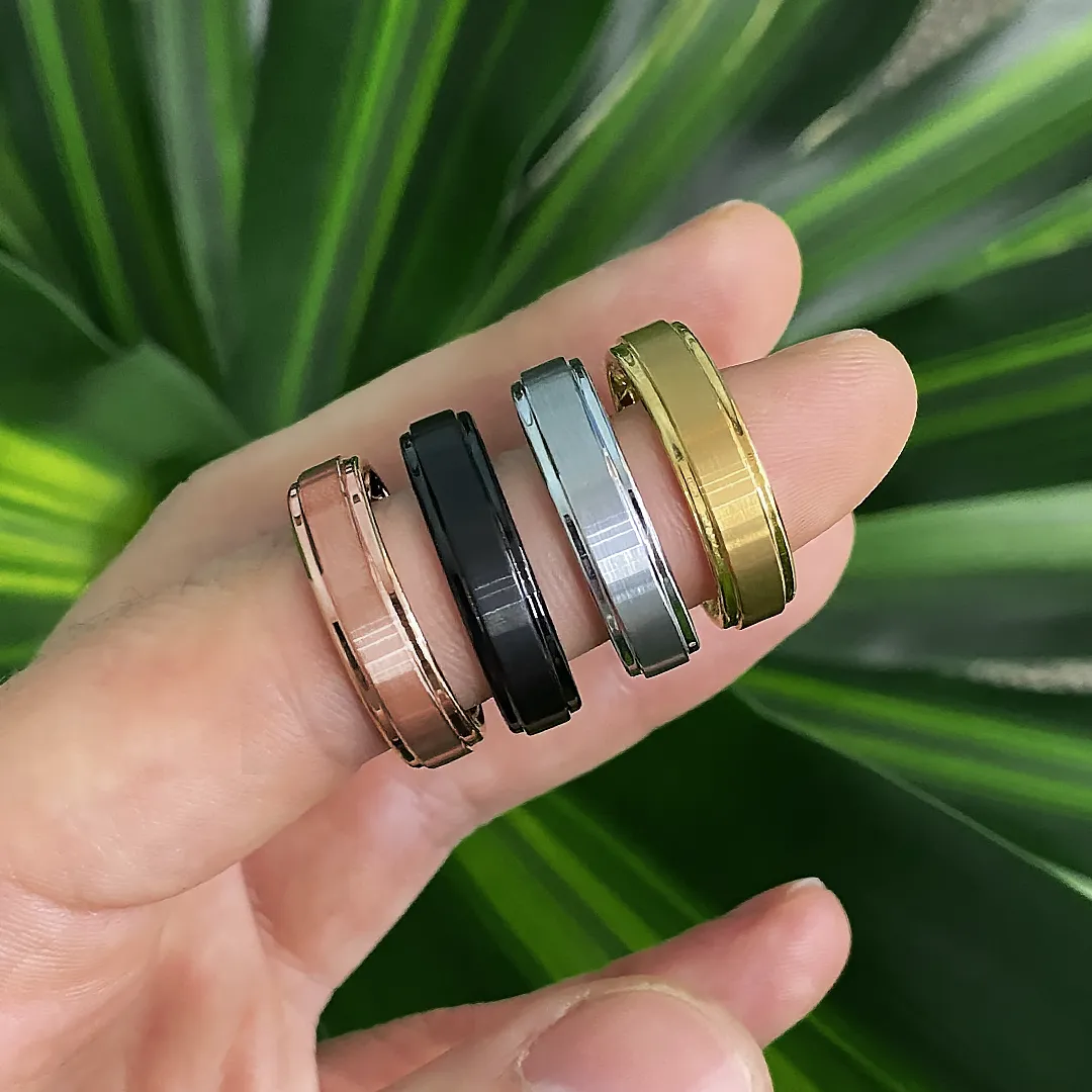 Wedding bands at Carroll Ochs Jewelers