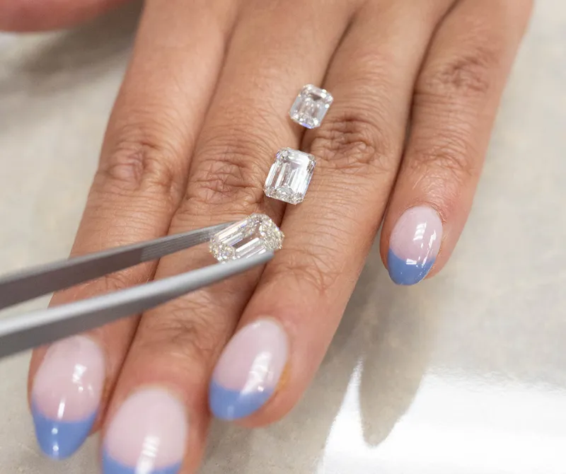 Lafonn Birthstones Featured in our Spring/Summer catalog, these sterling silver birthstone styles make great gifts mom.  Carrol