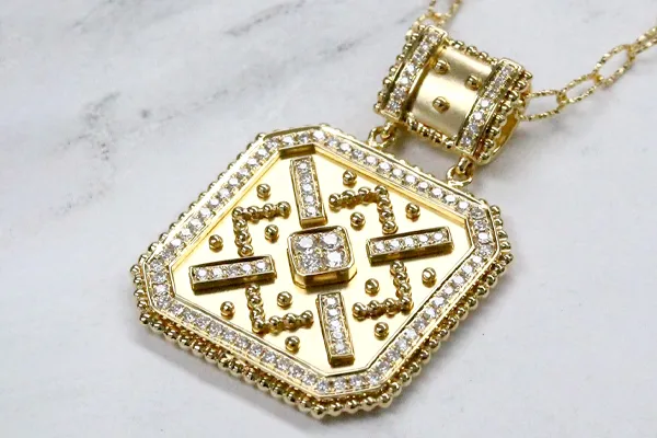 Pendants at CBC Fine Jewelers El Paso, TX