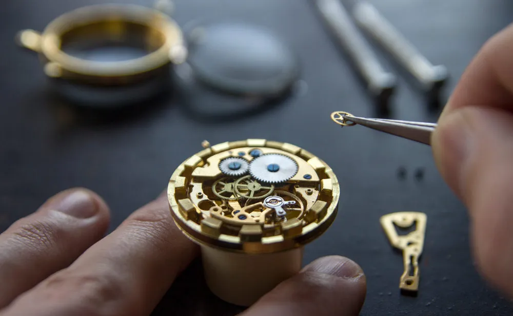 Why is it Important to Have Your Watch Repaired by a Pro?