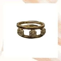 Item B – Hidalgo 18k yellow gold flower insert ring with 0.23 ctw diamonds