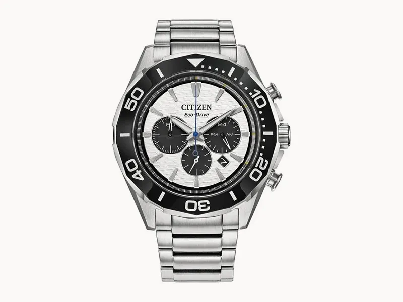 Stainless steel Citizen Eco-Drive watch with black bezel and silver bracelet.