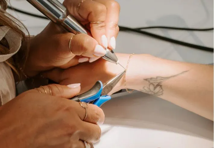 SAY HELLO TO THE EASIEST MOTHER'S DAY GIFT EVER: PERMANENT JEWELRY