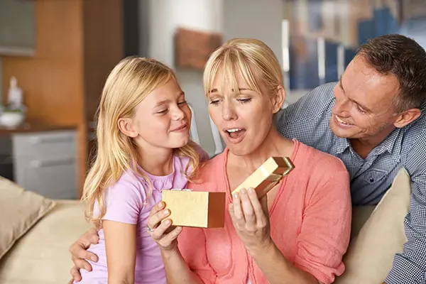 Read article: Gifts That Fit Her Life: A Mother's Day Jewelry Guide