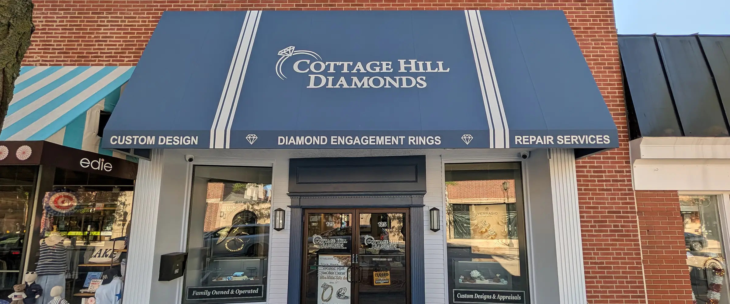 Your Next Opportunity Starts&nbsp;Here! We&rsquo;re growing and looking for the right people to join us at Cottage Hill Diamonds in Elmhurst, IL. If you&rsquo;re motivated, detail-oriented, and excited about building a career in a professional retail environment, we&rsquo;d love to connect. Cottage Hill Diamonds Elmhurst, IL