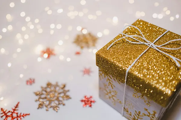 Custom Jewelry: Give a One-of-a-Kind Gift This Holiday Season 