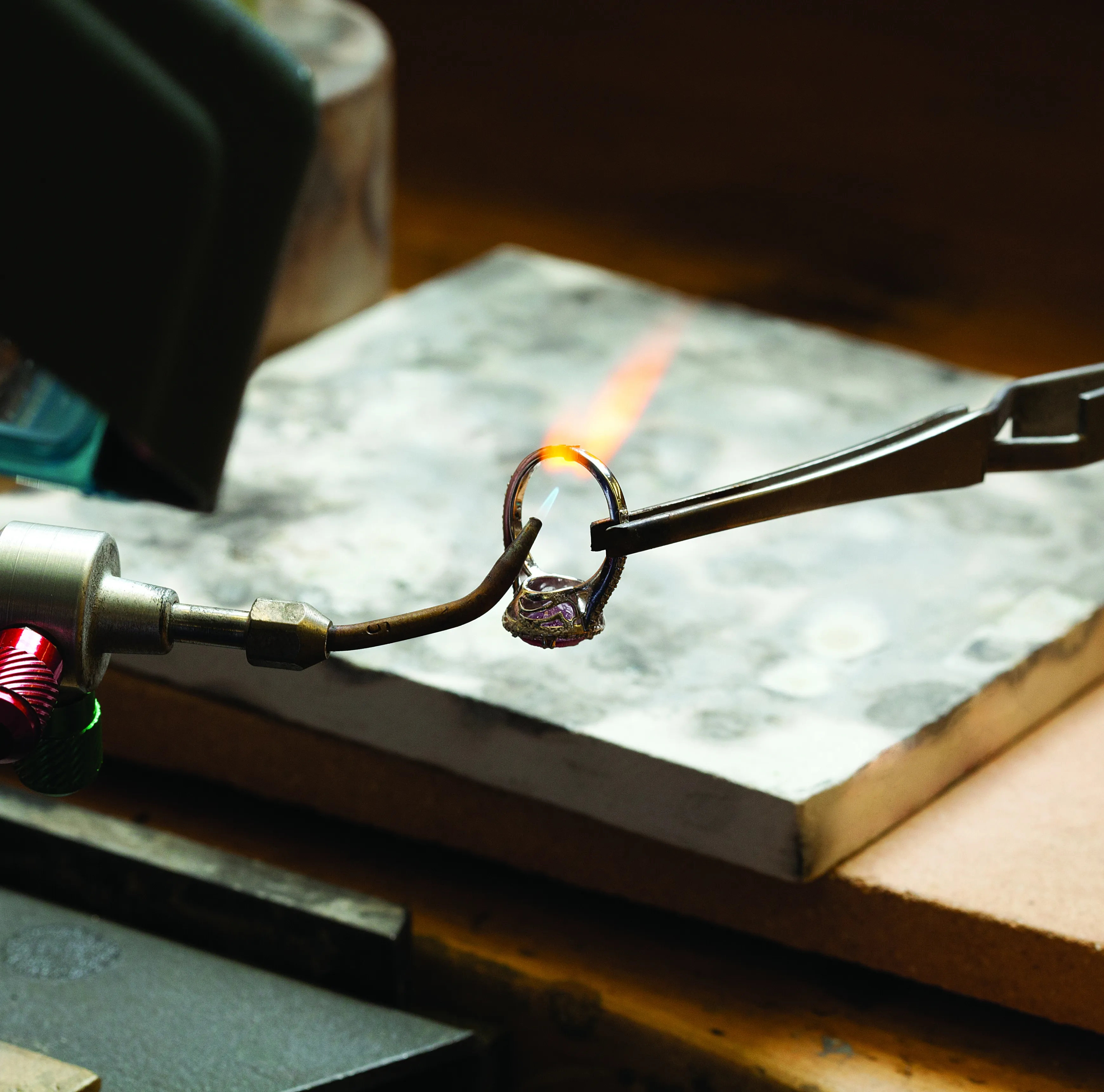 Crews Jewelry Grandview, MO