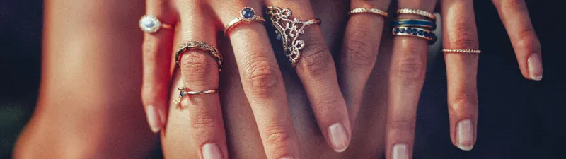 Read Article: A Beginner&#8217;s Guide to Stackable Rings: Mix & Match Jewelry!