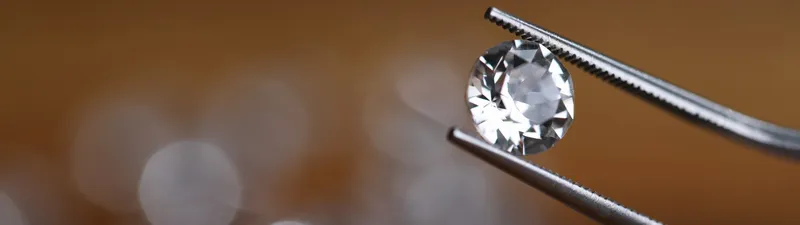 Read article: What is a Natural Diamond&#8203;? (A Beginner&#8217;s Guide)