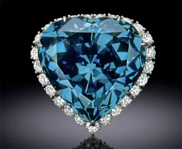 Marjorie Merriweather Post: 'My Blue Diamond Is Prettier Than That Other One'