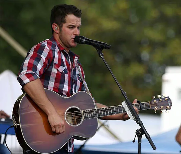 Music Friday: Easton Corbin Makes Plans to Pick the Perfect Ring in 'Marry That 