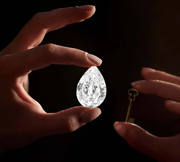 Sotheby's to Accept Cryptocurrency as Payment for 101.38-Carat D-Flawless Diamon