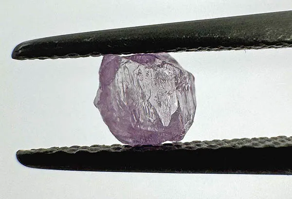 Read Article: Rare Purple Diamond Unearthed at Diavik as Mine Nears 2026 Closure