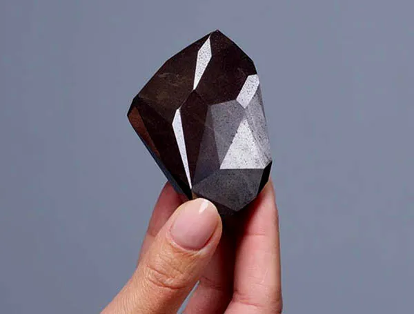 Mysterious, Otherworldly Black Diamonds Take Center Stage on Halloween