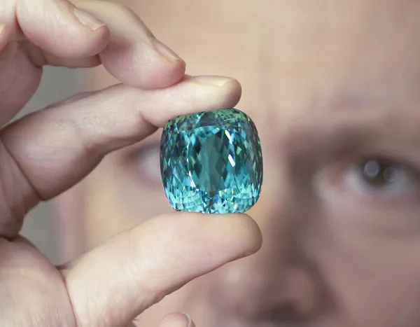 'Kat Florence Lumina' Tourmaline to Headline Bonhams' Hong Kong Auction