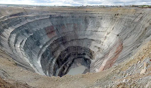 We Reveal the Volcanic Secret That Helps Diamonds Blast to the Surface Intact