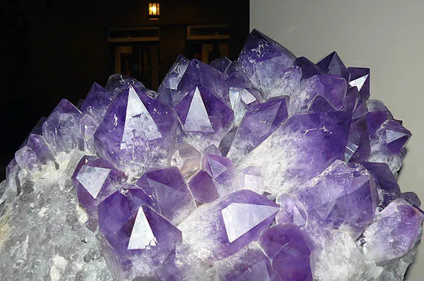 Read Article: Milestone: Ontario Celebrates 50 Years of Amethyst as Its Official Gemstone