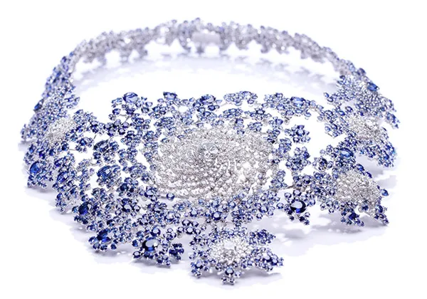 Set With 423 Diamonds and 1,739 Sapphires, This Necklace Could Sell for 25MM Zlo