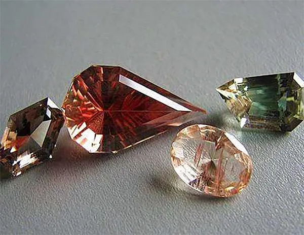 Copper-Flecked Inclusions Give Oregon Sunstones Their Unique 'Schiller'