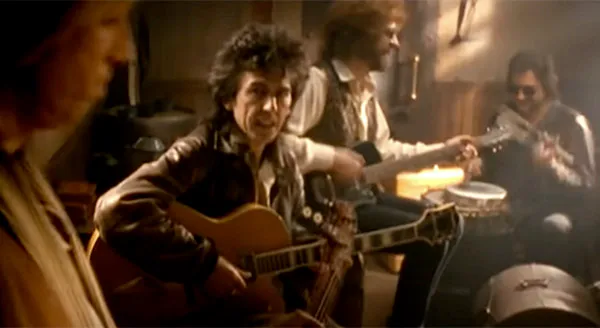 Music Friday: Tomorrow Brings a Diamond Ring in Traveling Wilburys' 'End of the 