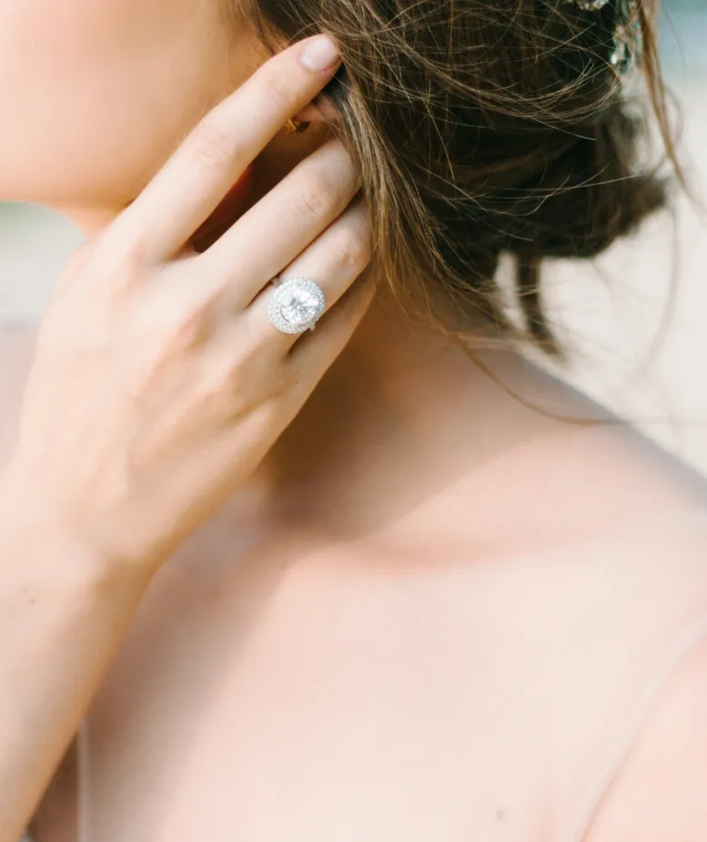 Create a Custom Engagement Ring Let us help you bring your vision to life with our customizable selections for your one-of-a-kind piece. Diamond Jewelers Gulf Shores, AL