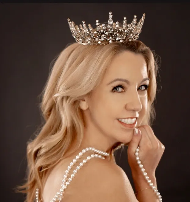 Image of Dawn Kessaris