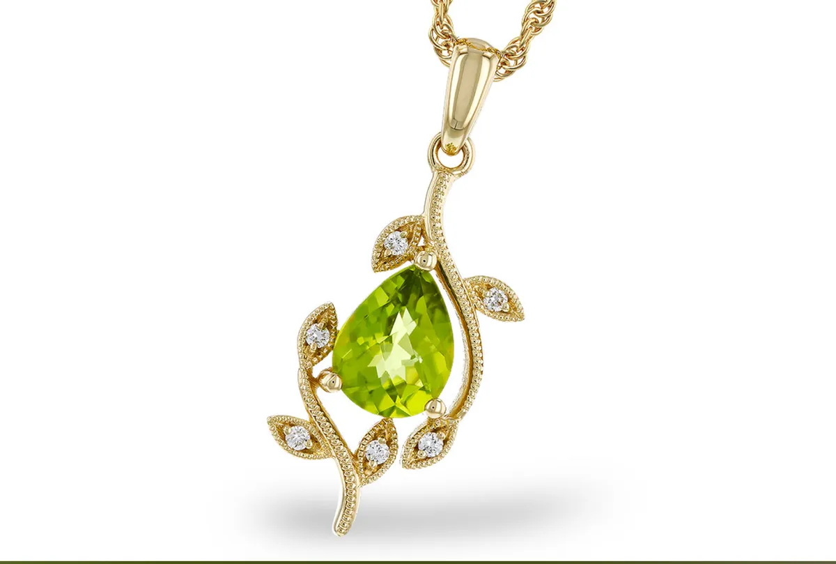  Celebrate August with the Vibrant Glow of Peridot