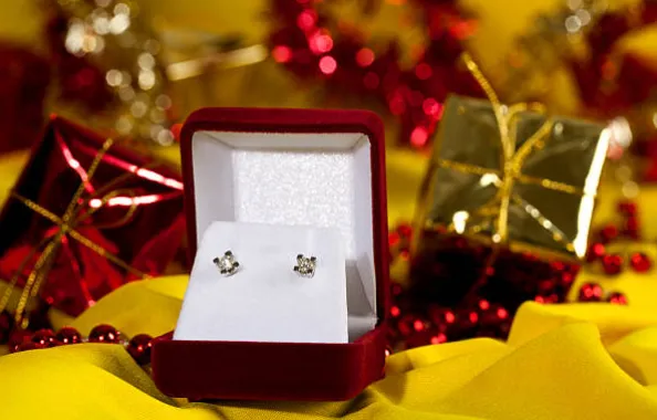 gifts under $500  Diedrich Jewelers Ripon, WI