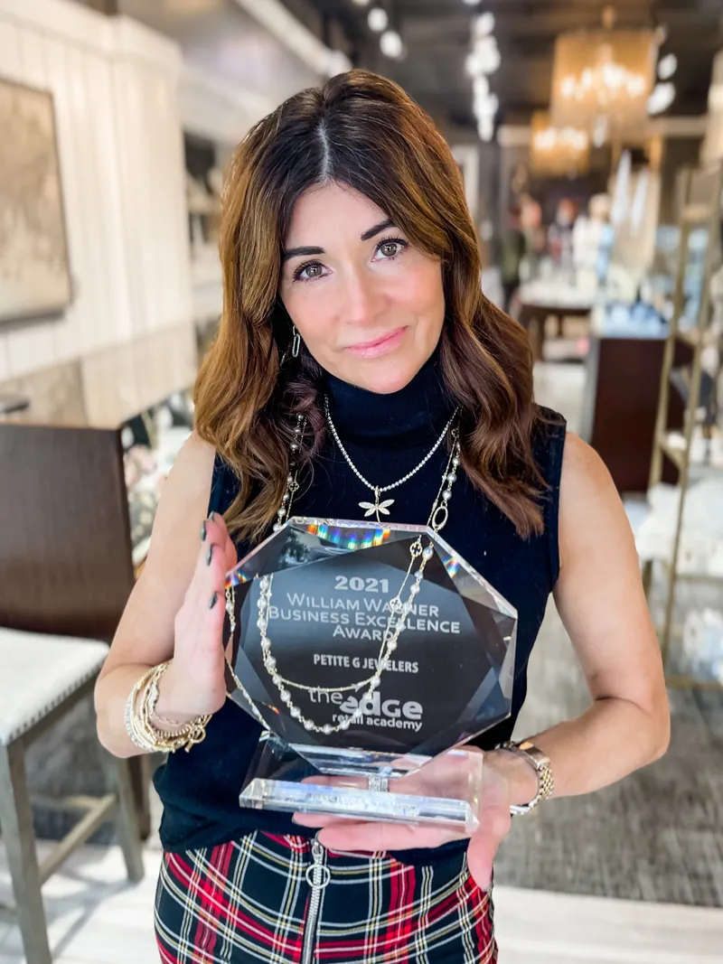 Read article: Petite G Jewelers Wins 4th Annual Wag Award