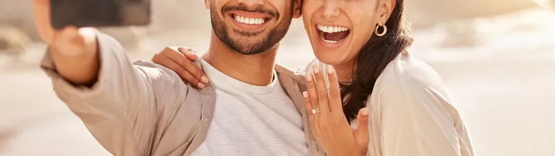 Read article: 7 Best Spring Proposal Ideas & Our Engagement Ring Picks!