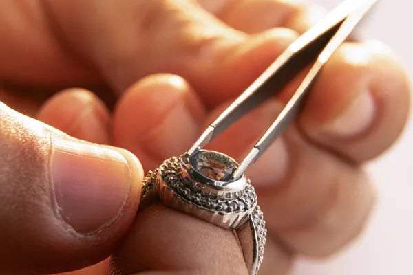 Learn about Tip & Prong Repair image
