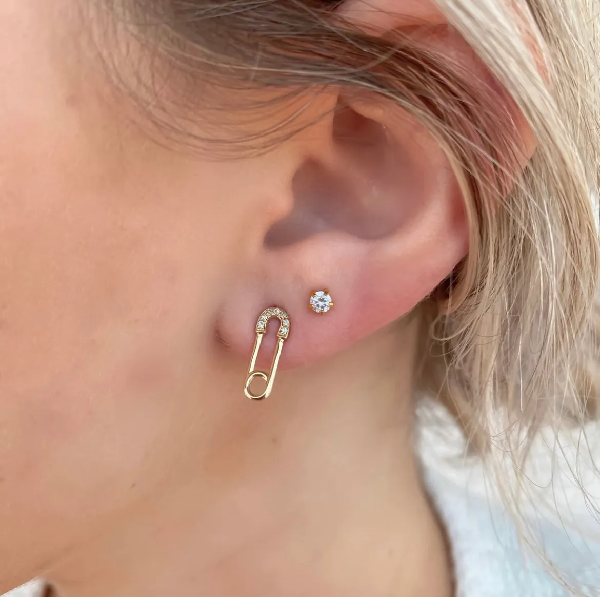Learn about Ear Piercing image