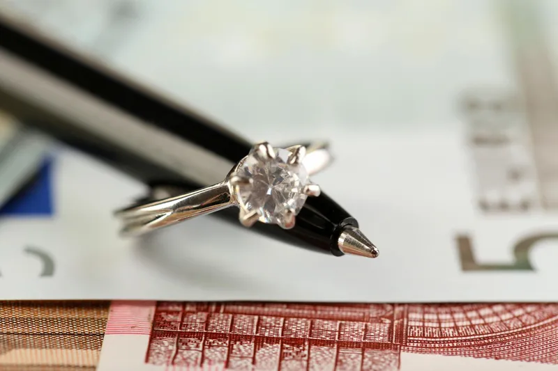 Read Article: How Delayed "I Dos" and a Shaky Economy Changed the Average Cost of Diamond Enga