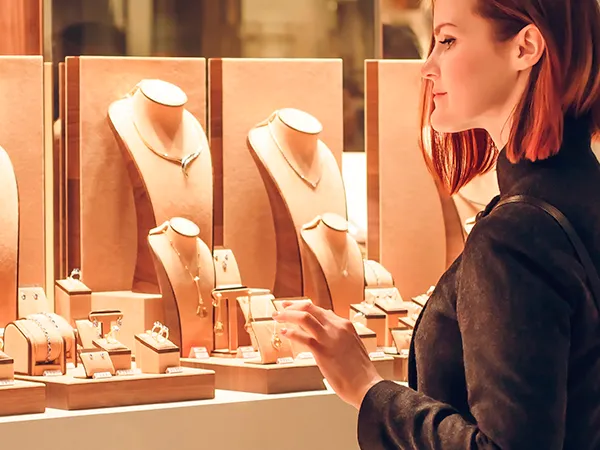 Finding the Perfect Pieces Locally